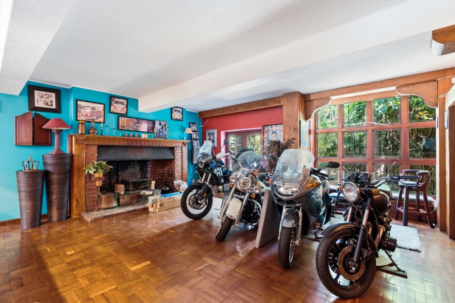 5 Bedroom Property for Sale in Sonstraal Heights Western Cape